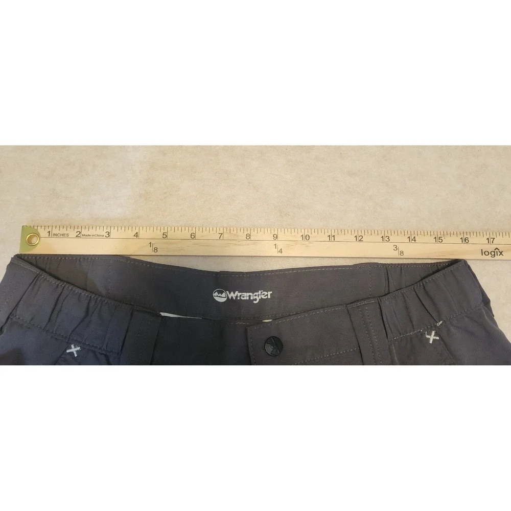 Wrangler Cargo Shorts Hiking Travel‎ Utility Outdoor Shorts Size 36